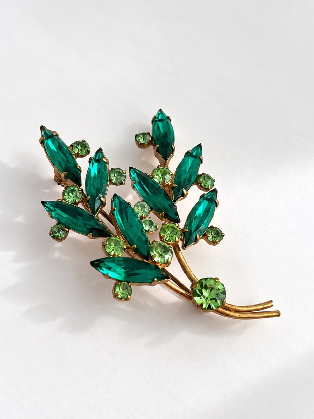 Vintage Green Rhinestone Leaf Spray Brooch Gold Tone